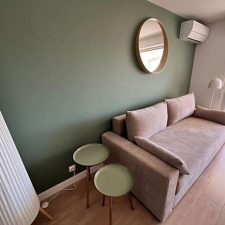 Studio Vue Mer Avec Piscine Et Terrain De Tennis 소세레팽 외부 사진