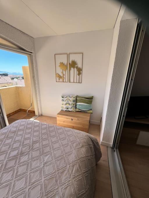 Studio Vue Mer Avec Piscine Et Terrain De Tennis 소세레팽 외부 사진